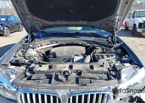 2016 BMW X3 xDrive28I из США, поврежденный, VIN 5UXWX9C57G0D64767